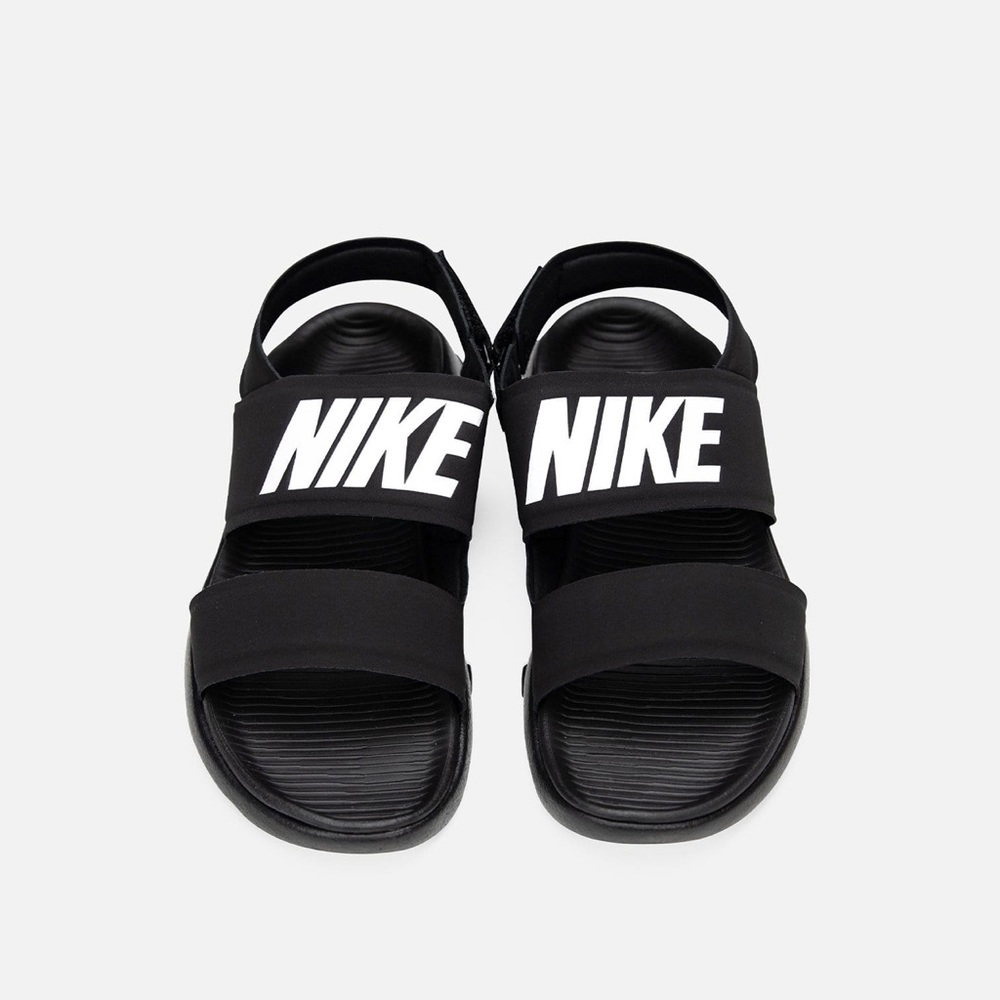 NIKE TANJUN SANDALS